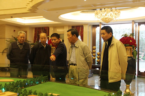 各级领导莅临“长安•天玺”营销中心视察指导